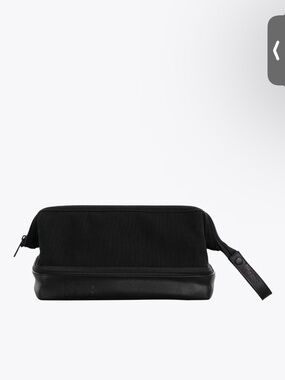 Beis The Dopp Kit in Black